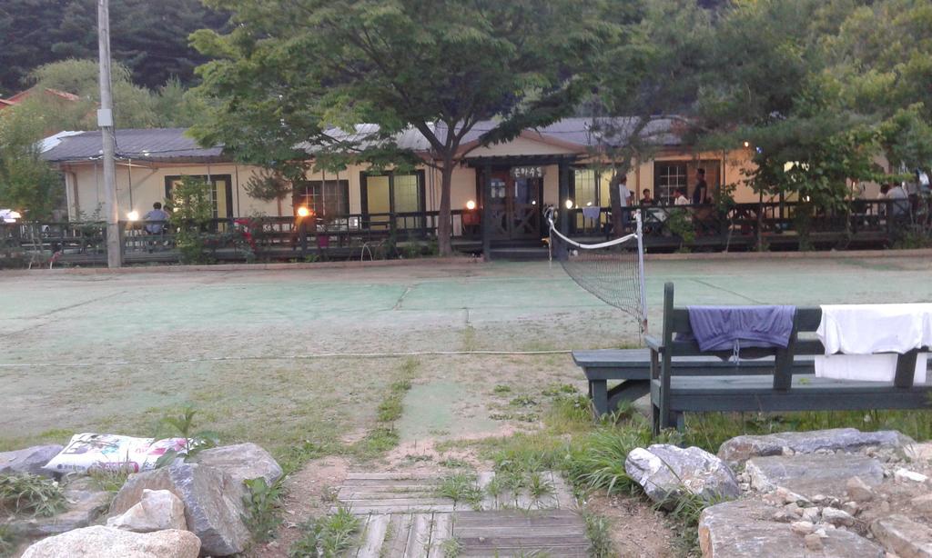 Bluesky Pension Pocheon-si Exterior foto