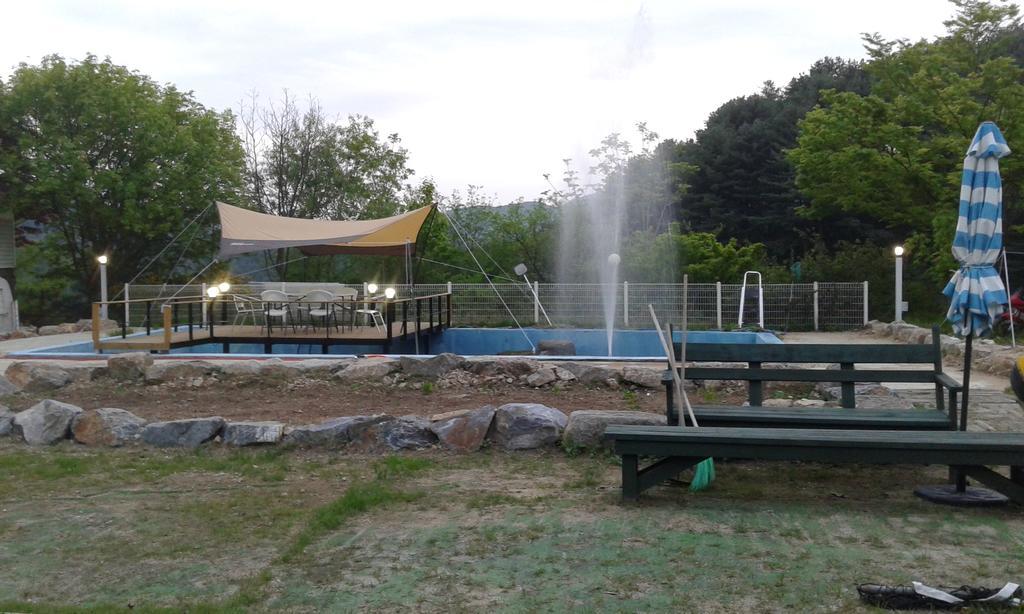 Bluesky Pension Pocheon-si Exterior foto