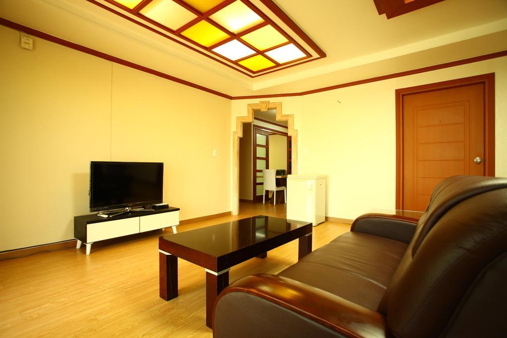 Bluesky Pension Pocheon-si Exterior foto