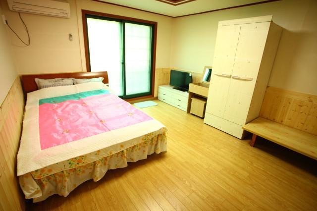 Bluesky Pension Pocheon-si Exterior foto