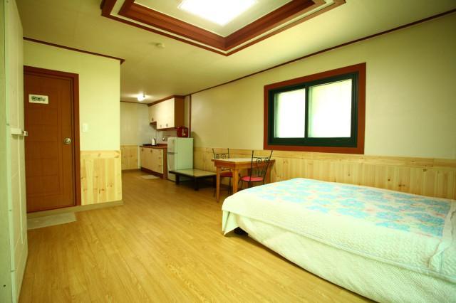 Bluesky Pension Pocheon-si Exterior foto