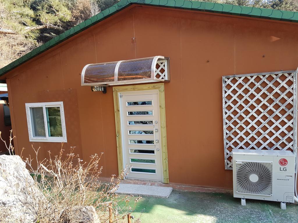 Bluesky Pension Pocheon-si Exterior foto