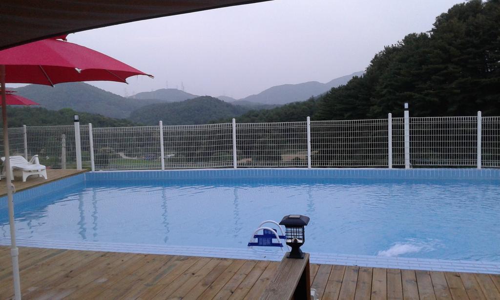 Bluesky Pension Pocheon-si Exterior foto
