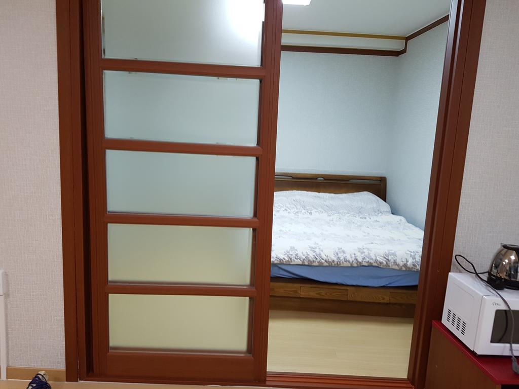 Bluesky Pension Pocheon-si Exterior foto