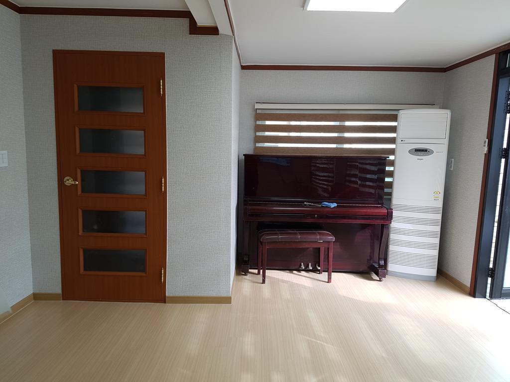 Bluesky Pension Pocheon-si Exterior foto