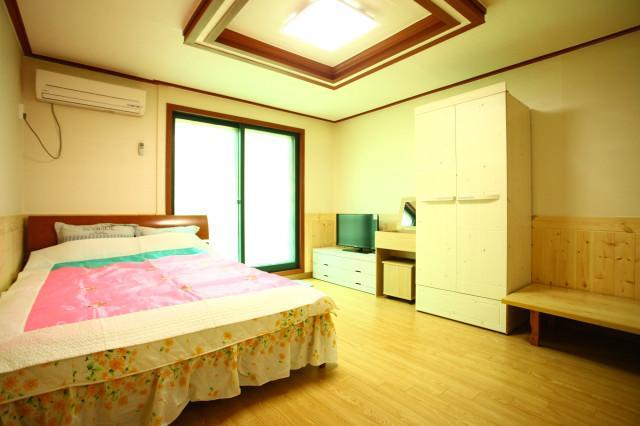 Bluesky Pension Pocheon-si Exterior foto